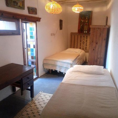 卡马乔维住宿加早餐旅馆 Bhalil 外观 照片